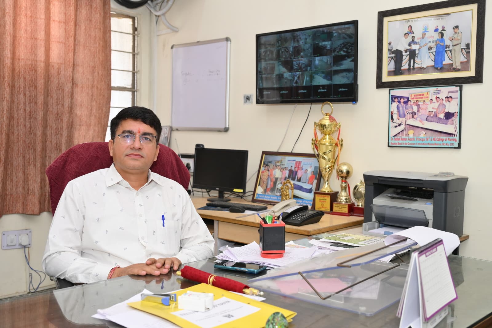 Dr. Satish Avasthi